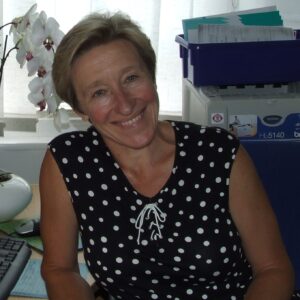 Dr Karin Chopin